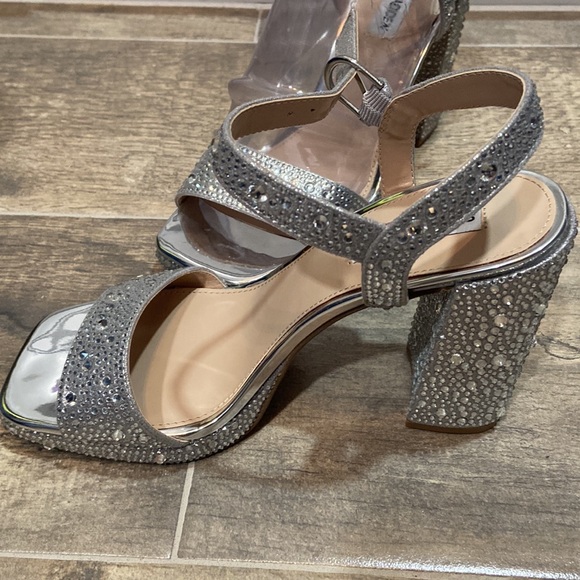 Rhinestone heels - Picture 3 of 5